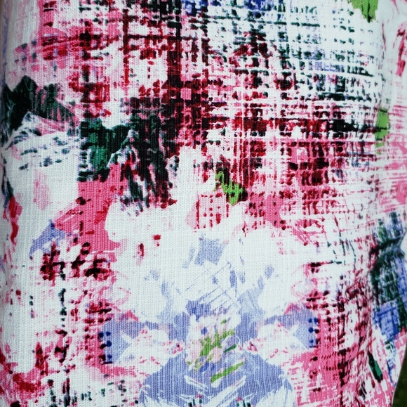 xx GUESS Floral White Abstract Rose Dress Sz 2 EUC - Picture 7 of 11